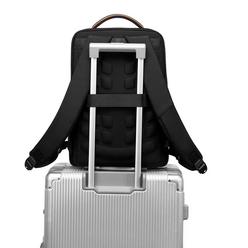 axis-standard-black-07